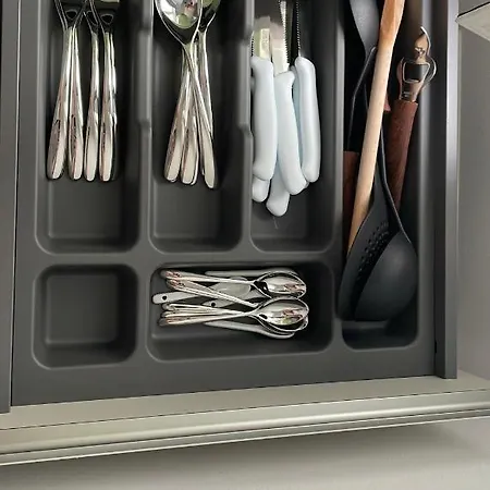 Elementi Luxury House