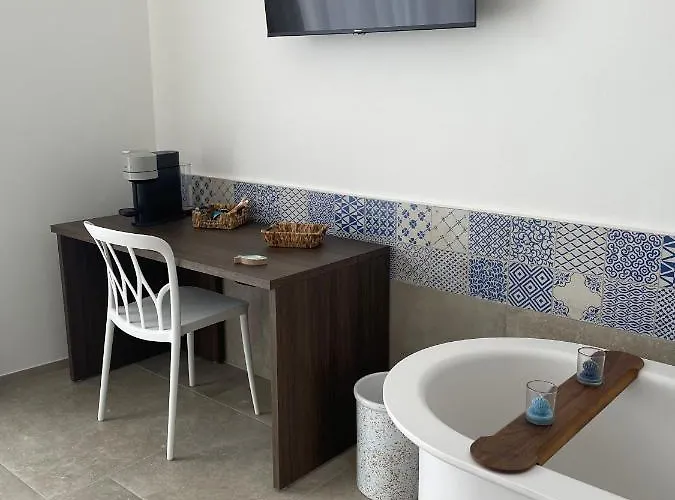 Elementi Luxury House